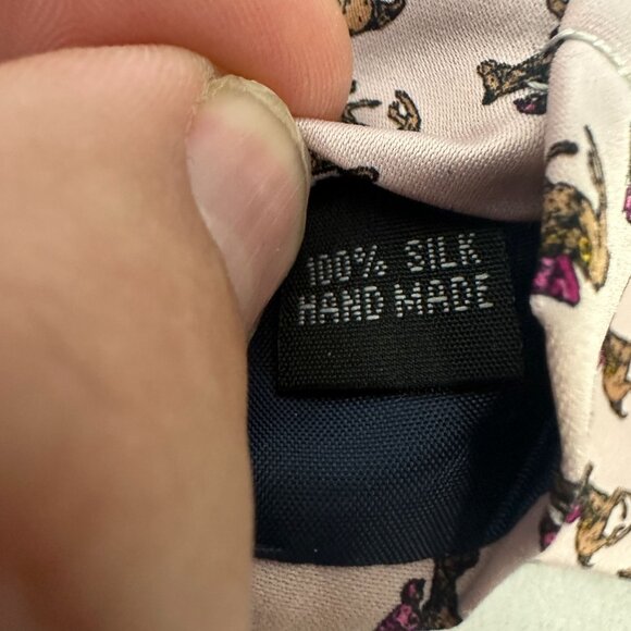 Beauxtied Pink Silk Horse Pattern Tie 100% Handmade Imported Silk - Picture 3 of 5